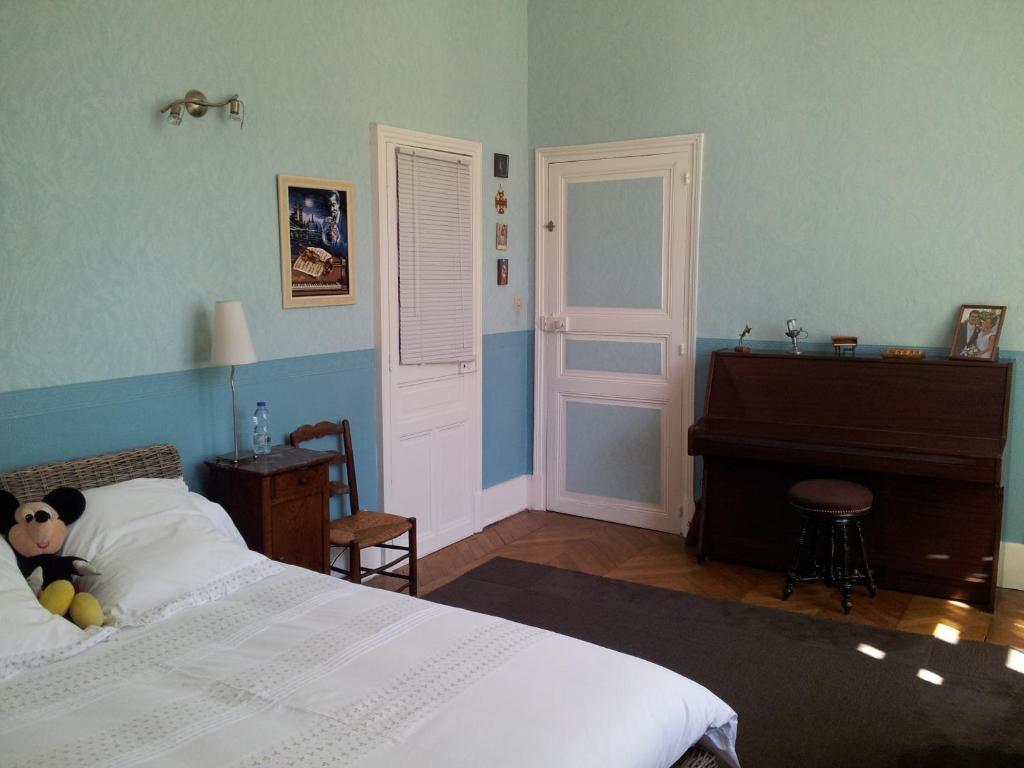 Chambres D'Hotes Du Haras De Coddes Cercy-la-Tour Eksteriør billede